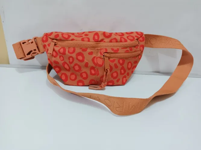 Pochete feminina Farm 