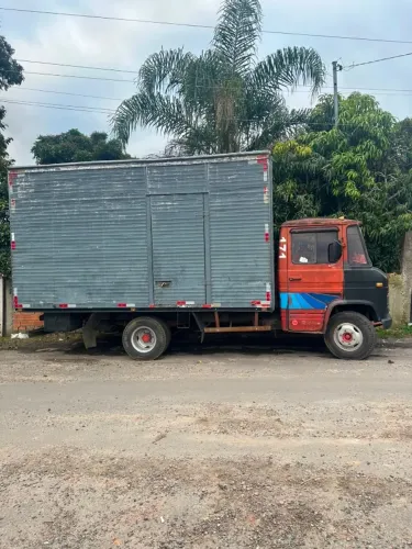 Caminhão 608 D