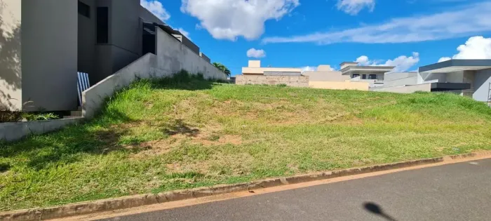 Lote à Venda  Condomínio Gaivota 2, Rio Preto