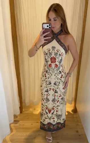 Vestido farm sonho de morango g