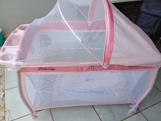 Berço Desmontável Portátil Burigotto New Aconchego Rosa