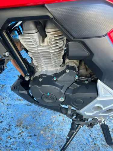 Cb 300f