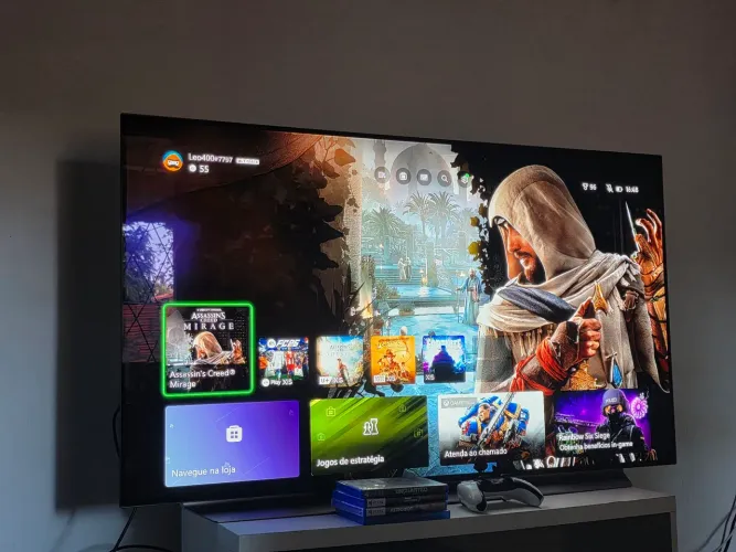 Xbox serie x com caixa