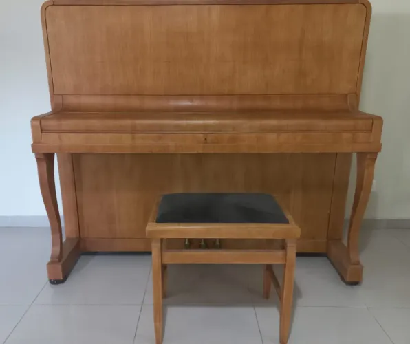 VENDO PIANO BAÚ