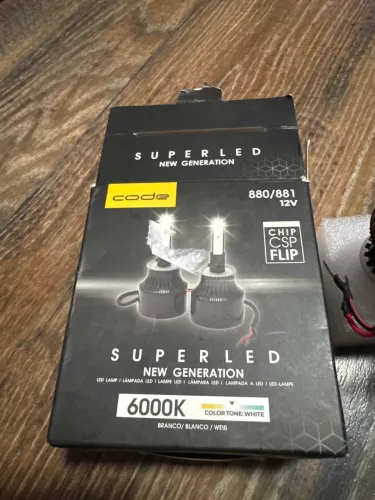 Super led 6000k (leia o anúncio)