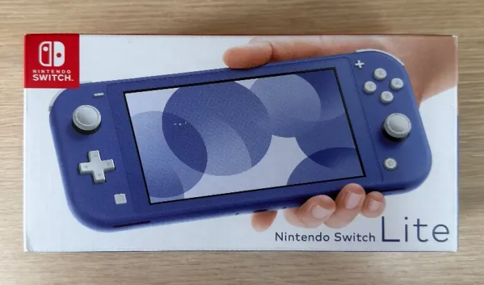Nintendo Switch Lite Azul (CONSERVAÇÃO EXTREMA)