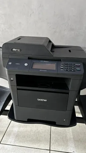 Impressora Brother 8952DW