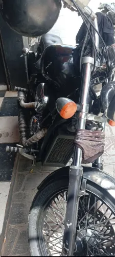 Vendo ou troco shadow 600