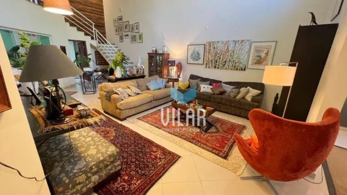 Sobrado com 4 dormitórios à venda, 308 m² por R$ 2.100.000,00 - Condomínio Lago da Boa Vis
