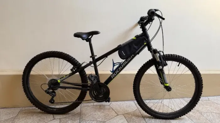 Bicicleta BTWIN / Rockrider ST500 Aro 24 - Preta e Fluor - Infantil/Juvenil MTB