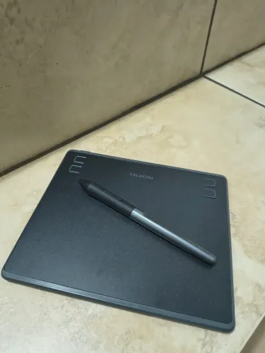 Mesa Digitalizadora Huion HS64