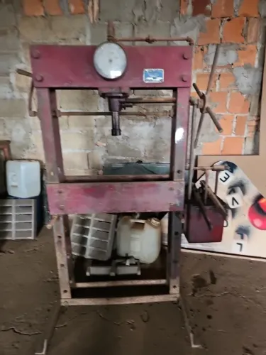 Prensa Hidráulica FAREX 25 Toneladas - Industrial