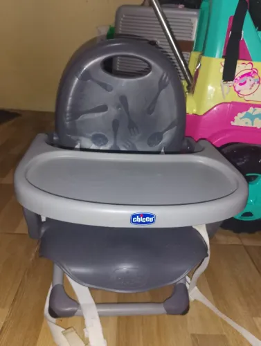 Cadeirinha de alimentação portátil 