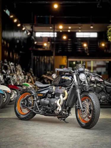TRIUMPH BONNEVILLE BOBBER 1200 ABS 2022