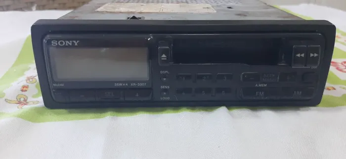 Toca fitas sony XR-3307 (FITA E FM 100%)