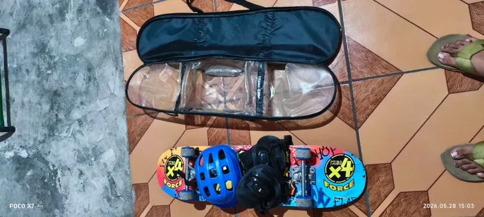 Kit Infantil Skate, protetor de joelhos, protetor de cotovelo, capacete e bolsa 