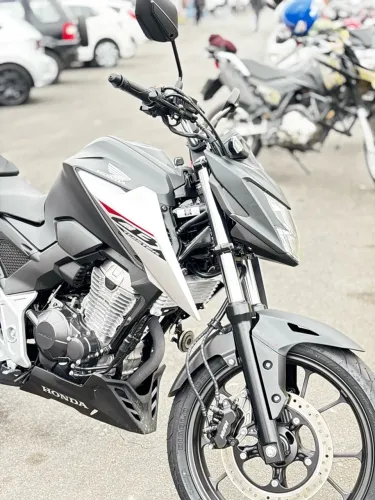 Cb300F zerada