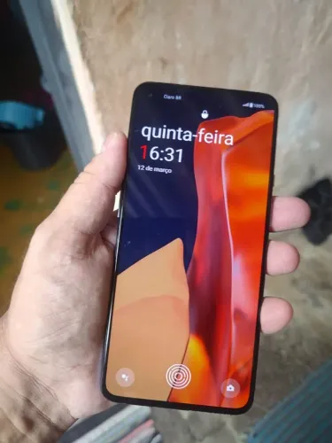 OnePlus 9