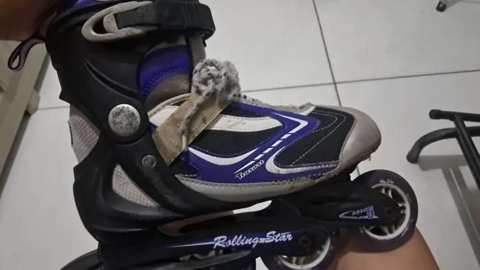 Par de Patins Usado