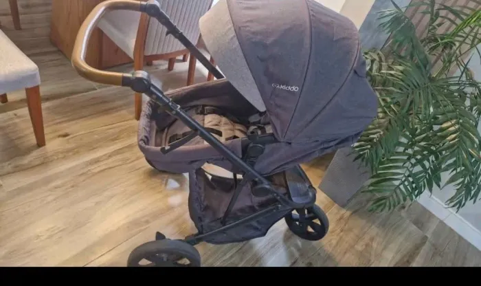 Carrinho Kiddo Trek kit completo / não informe seu telefone na mensagem, pois OLX bloqueia