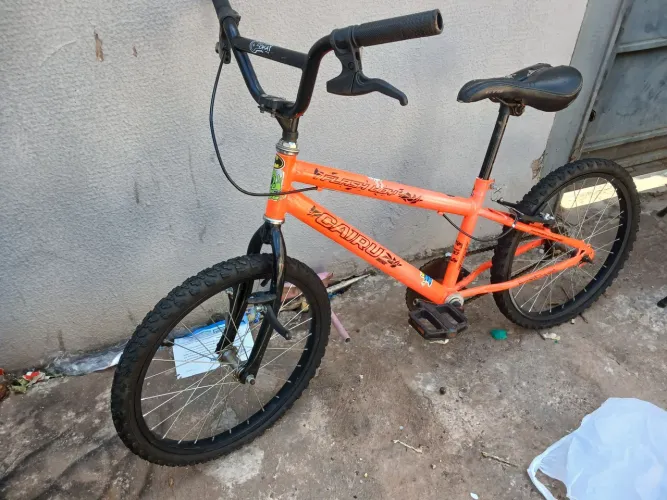 Vendo bicicleta cairu infantil aro 20