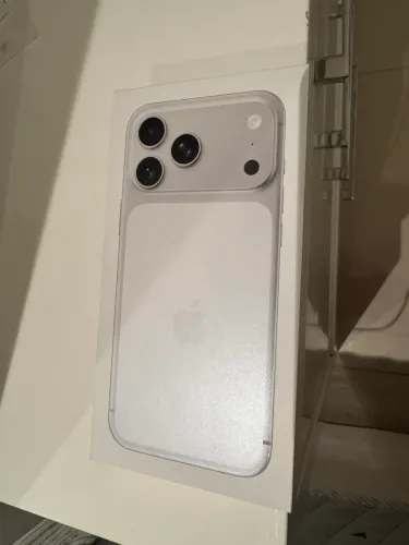 IPHONE 17 PRO MAX SILVER 512GB