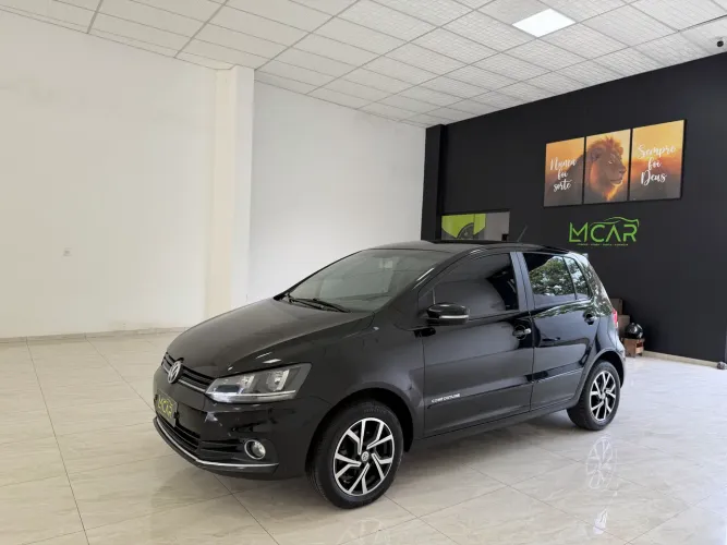 Volkswagen Fox Comfortline 1.6 Flex 8V 5P 2018