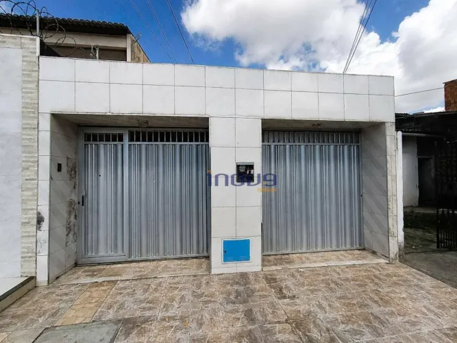 Casa com 3 dormitórios à venda, 156 m² por R$ 400.000,00 - Parque São José - Fortaleza/CE