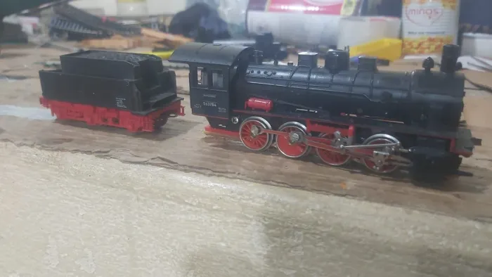 Locomotiva marca piko motor importado com detalhes sem garantia