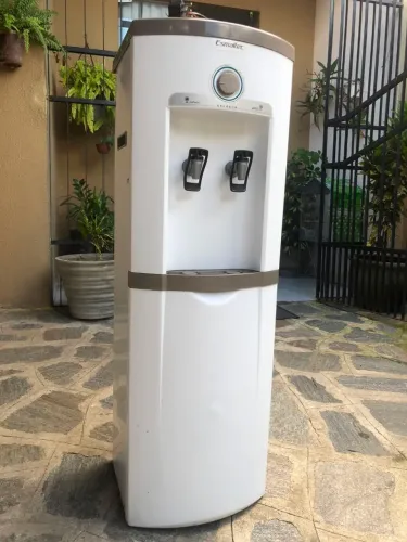 GELAÁGUA TORRE