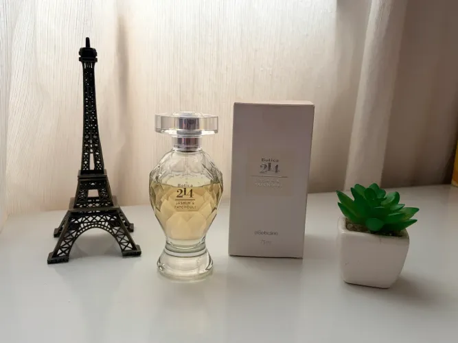 Perfume Jasmin e Patchouli - Botica 2014
