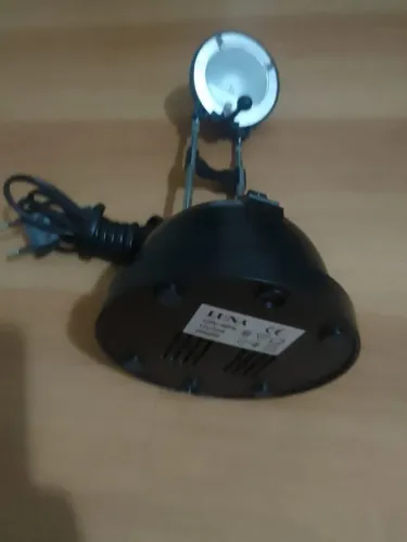 luminaria preta flexivel e articulada 127V 20w