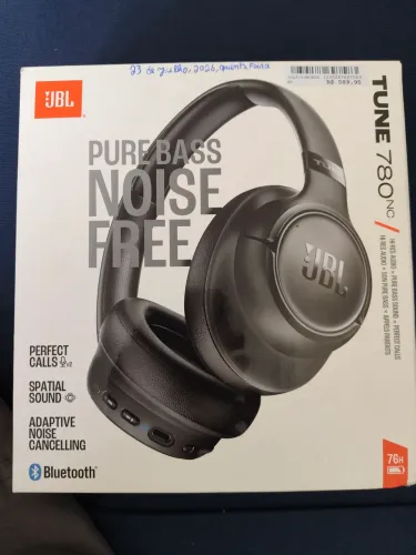 Fone de ouvido JBL TUNE 780 NC