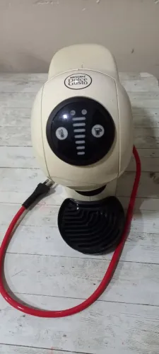 MÁQUINA DE CÁPSULAS DE CAFÉ NESCAFÉ DOLCE GUSTO - GENIUS S BASIC !!!