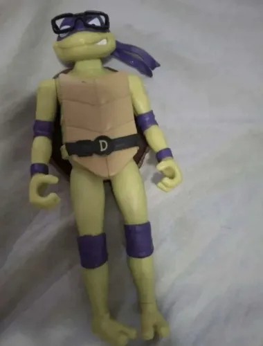 Boneco Ninja articulado com 30 cm 