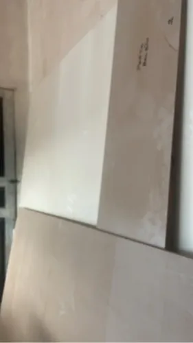 Estamos contratando marceneiro Profissional com experiência. 