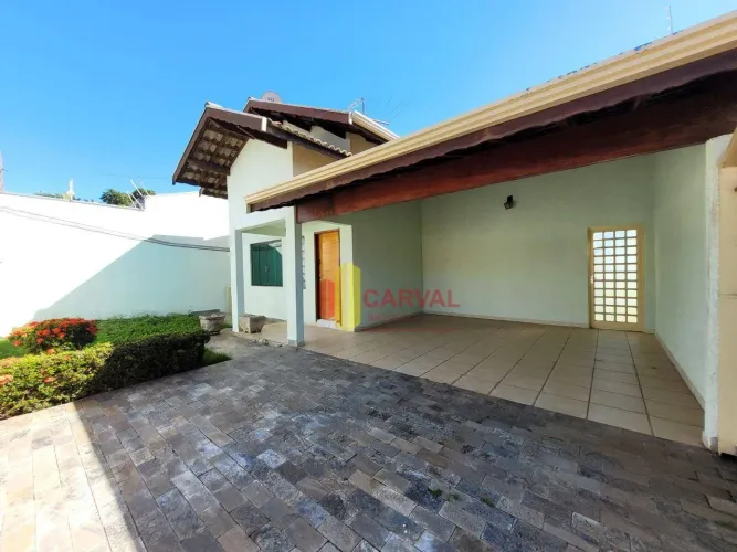 Casa com 4 dormitórios para alugar, 183 m² por R$ 4.643,76/mês - Nova Jaguariúna - Jaguari