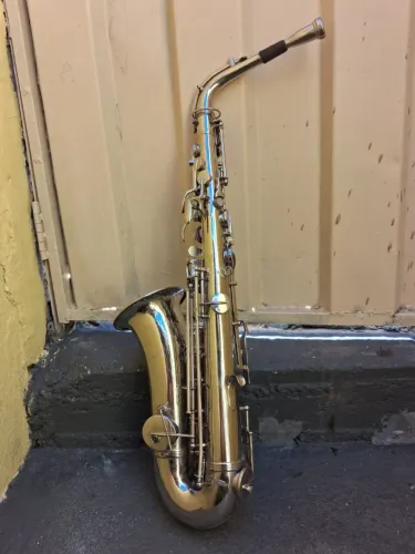 Saxofone ?