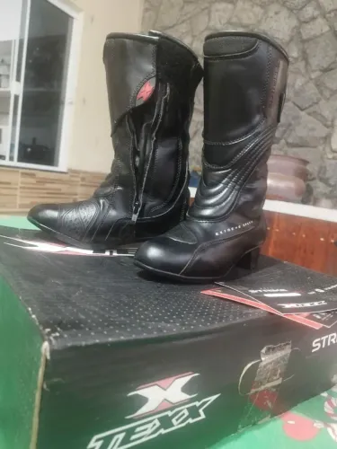 Bota Impermeável Texx Feminina