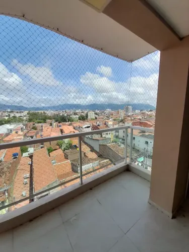 Apartamento com 3 Quarto(s) e 2 banheiro(s) para Alugar, 105 m² por R$ 2300 / Mês