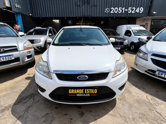 Ford Focus 2.0 16v/se/se Plus Flex 5P Aut. 2013