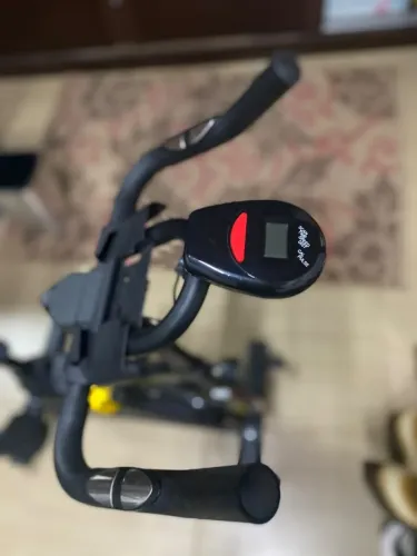 Bicicleta Ergométrica Spinning Sevenfit com Volante de 6kg e Porta Garrafa