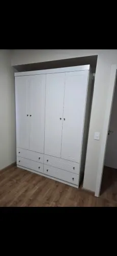 Guarda Roupas