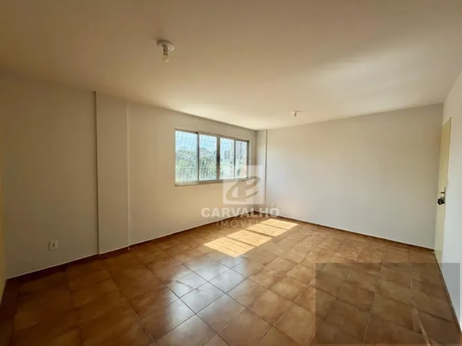 APARTAMENTO COM 3 QUARTOS NO ED. ELDORADO PARQUE, AP. 203-B,