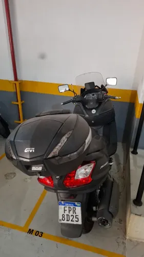 Moto Dafra Maxysim 400i - Sem detalhe