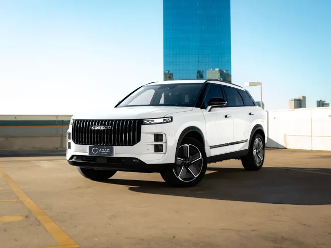 Jaecoo 7 / J7 Luxury 1.5 TB 16V AUT 5P (híbrido) 2026