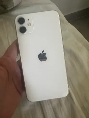 iPhone 11 - 128gb
