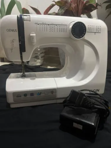 MÁQUINA DE COSTURA