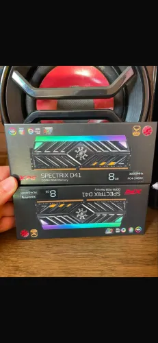 2 x Memória RAM DDR4 8GB SPECTRIX D41 RGB