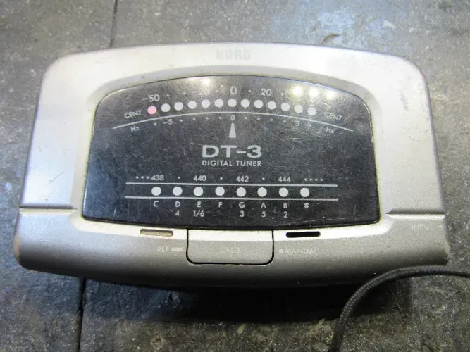 Afinador Korg Modelo Dt-3 Digital Tuner